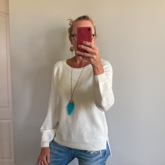 White Long Sleeve Crew Neck Sweater - Picture 8 of 10